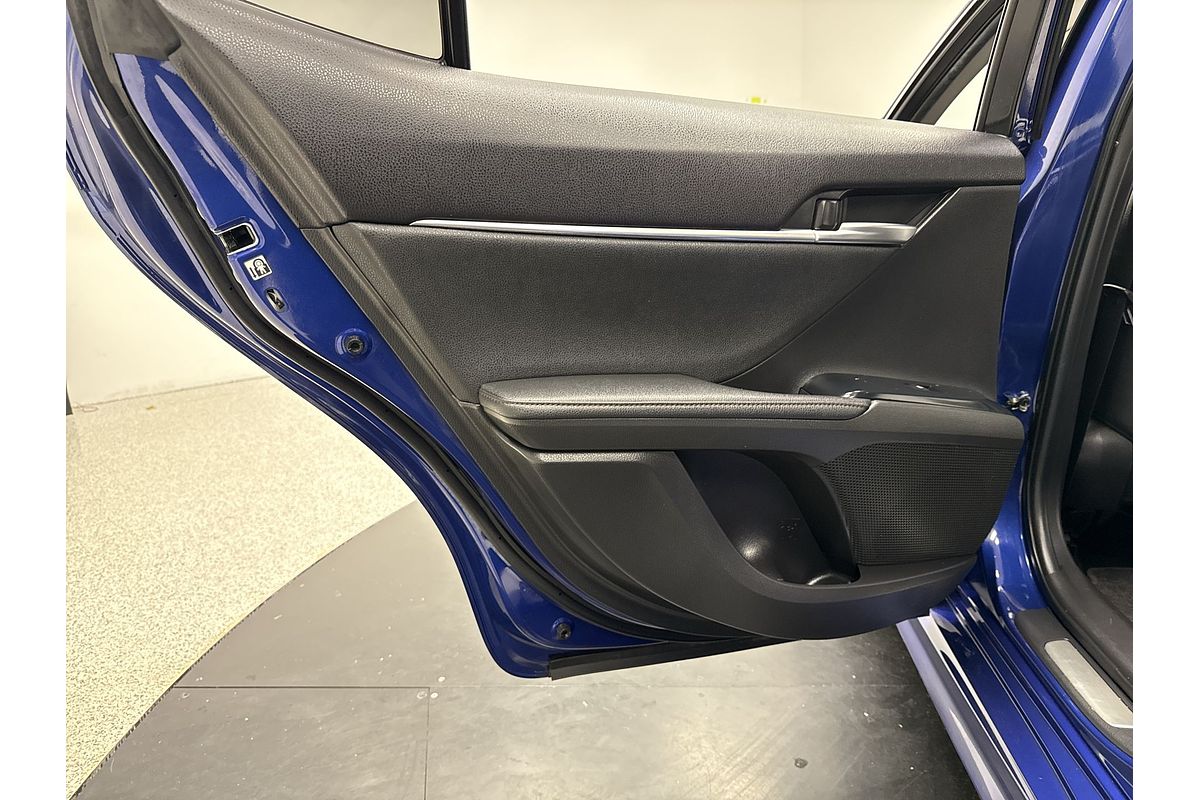 2020 Toyota Camry SL AXVH70R