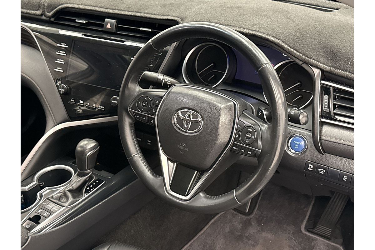 2020 Toyota Camry SL AXVH70R