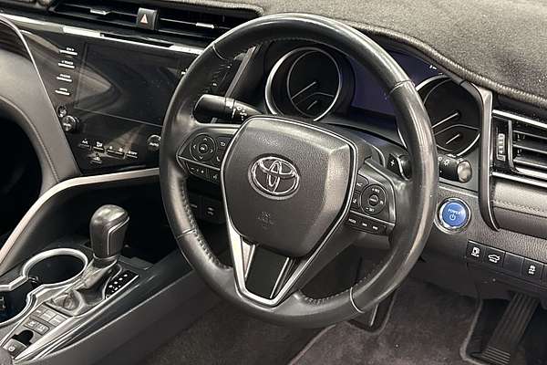 2020 Toyota Camry SL AXVH70R