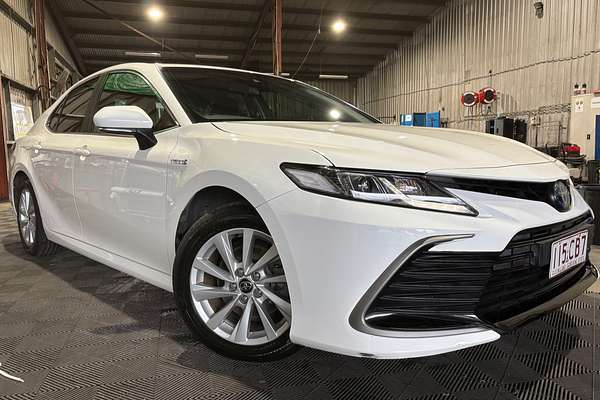 2021 Toyota Camry Ascent AXVH70R