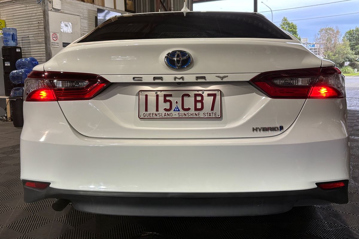 2021 Toyota Camry Ascent AXVH70R
