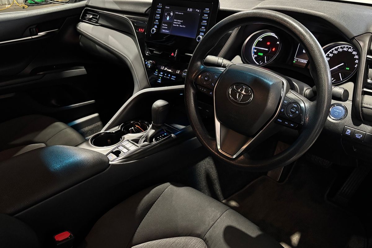 2021 Toyota Camry Ascent AXVH70R