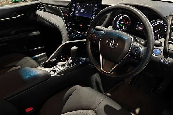 2021 Toyota Camry Ascent AXVH70R