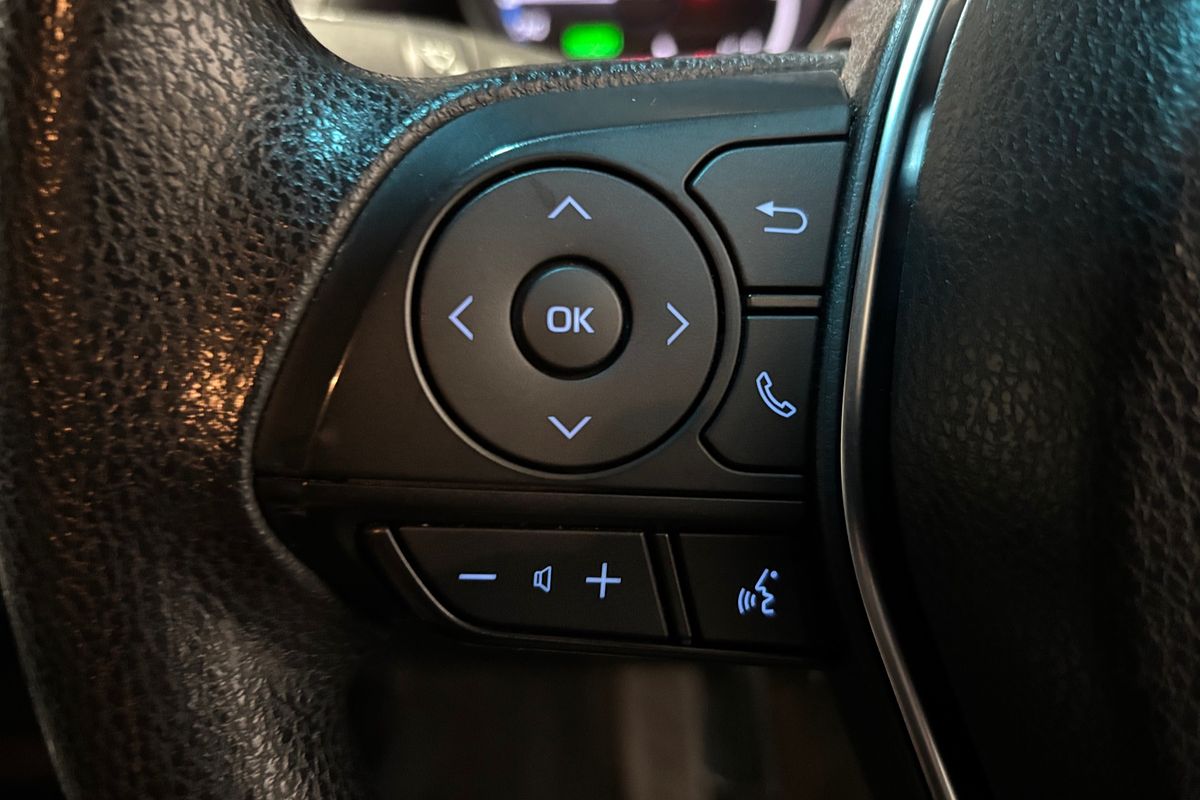 2021 Toyota Camry Ascent AXVH70R