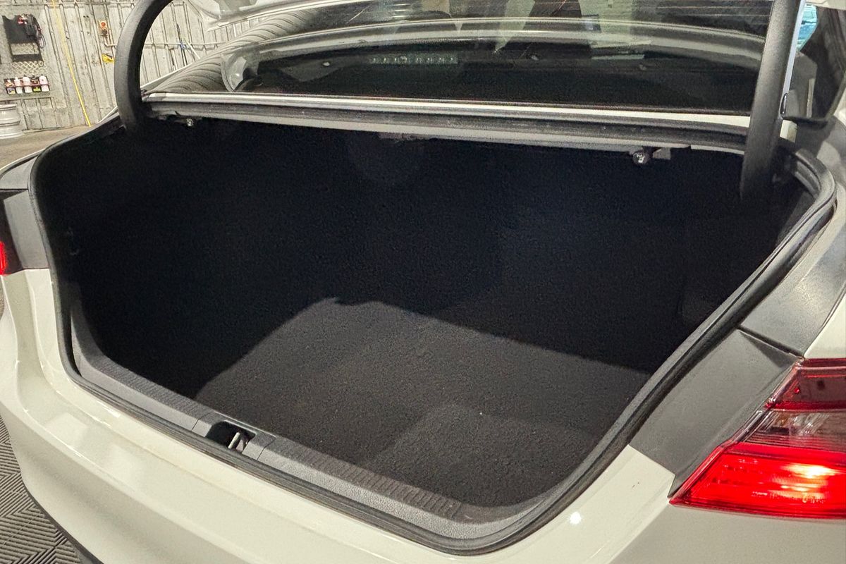2021 Toyota Camry Ascent AXVH70R