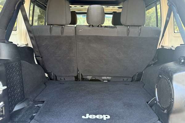 2012 Jeep Wrangler Unlimited Sport JK