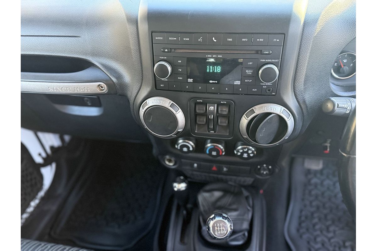 2012 Jeep Wrangler Unlimited Sport JK