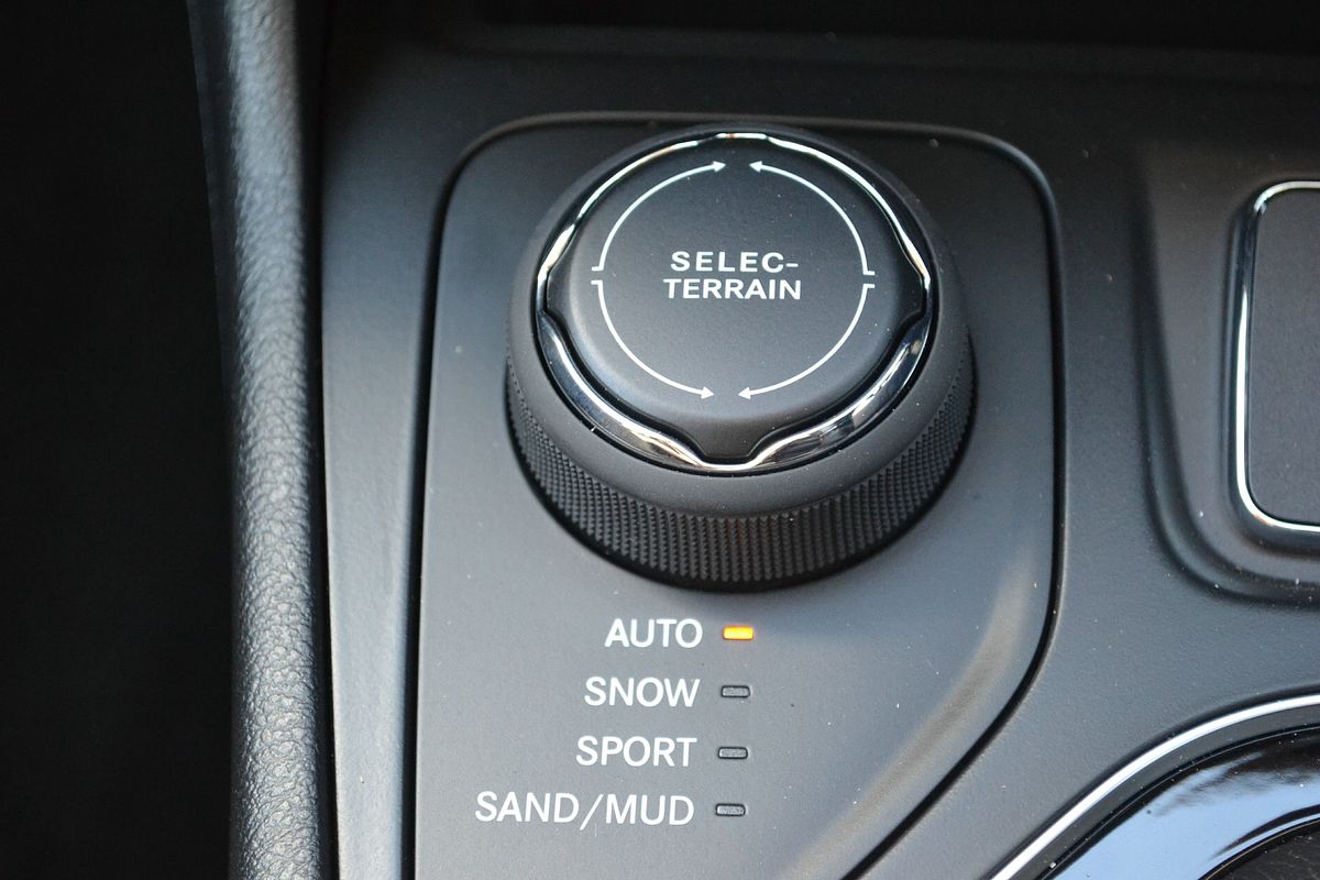 2020 Jeep Cherokee Limited KL