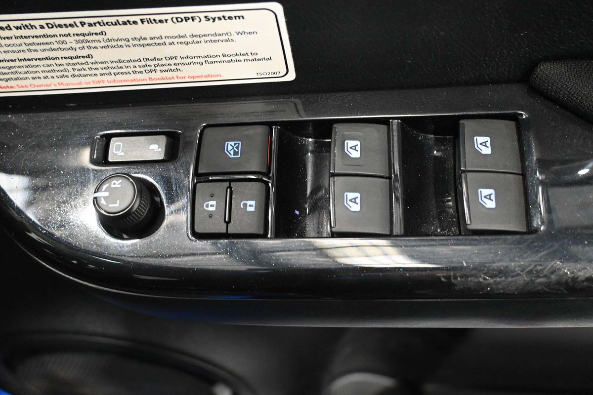 2020 Toyota Hilux SR5 GUN126R 4X4