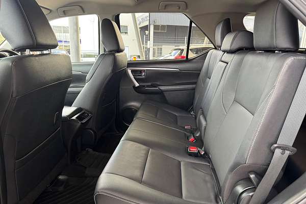2024 Toyota Fortuner GXL GUN156R