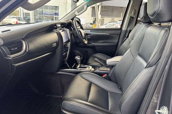 2024 Toyota Fortuner GXL GUN156R