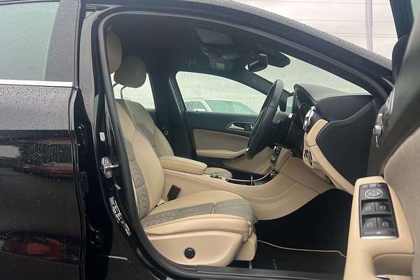 2019 Mercedes-Benz GLA-Class GLA180 X156