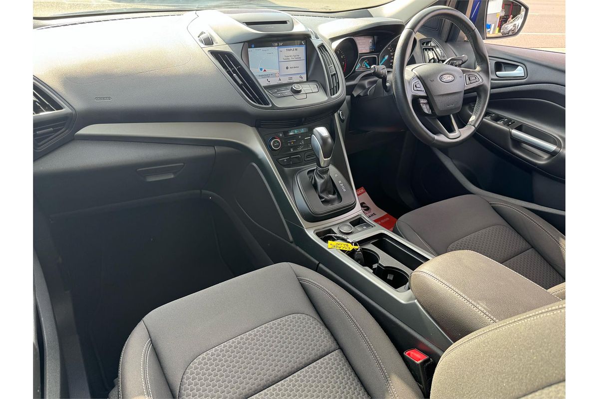 2017 Ford ESCAPE TREND (FWD) ZG