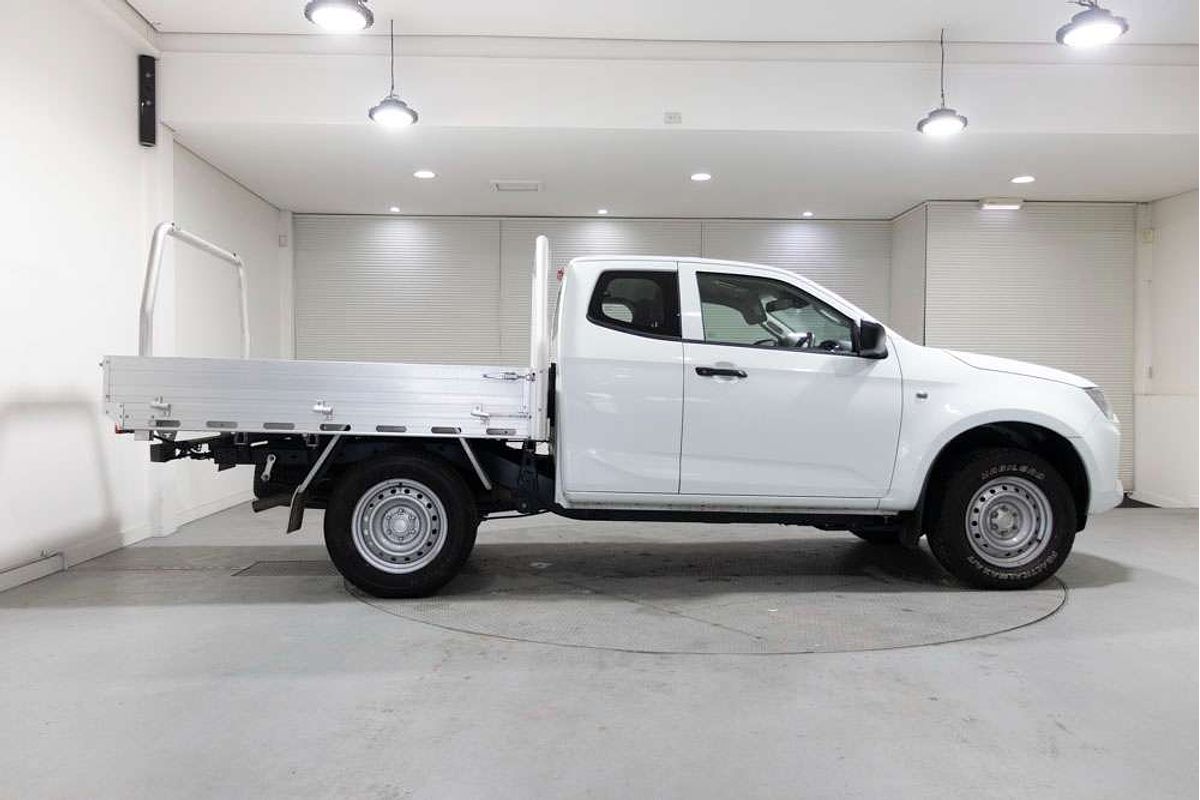 2021 Isuzu D-MAX SX High Ride Rear Wheel Drive