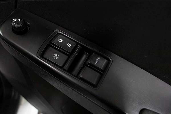 2021 Isuzu D-MAX SX High Ride Rear Wheel Drive