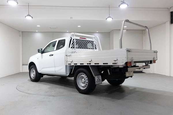 2021 Isuzu D-MAX SX High Ride Rear Wheel Drive