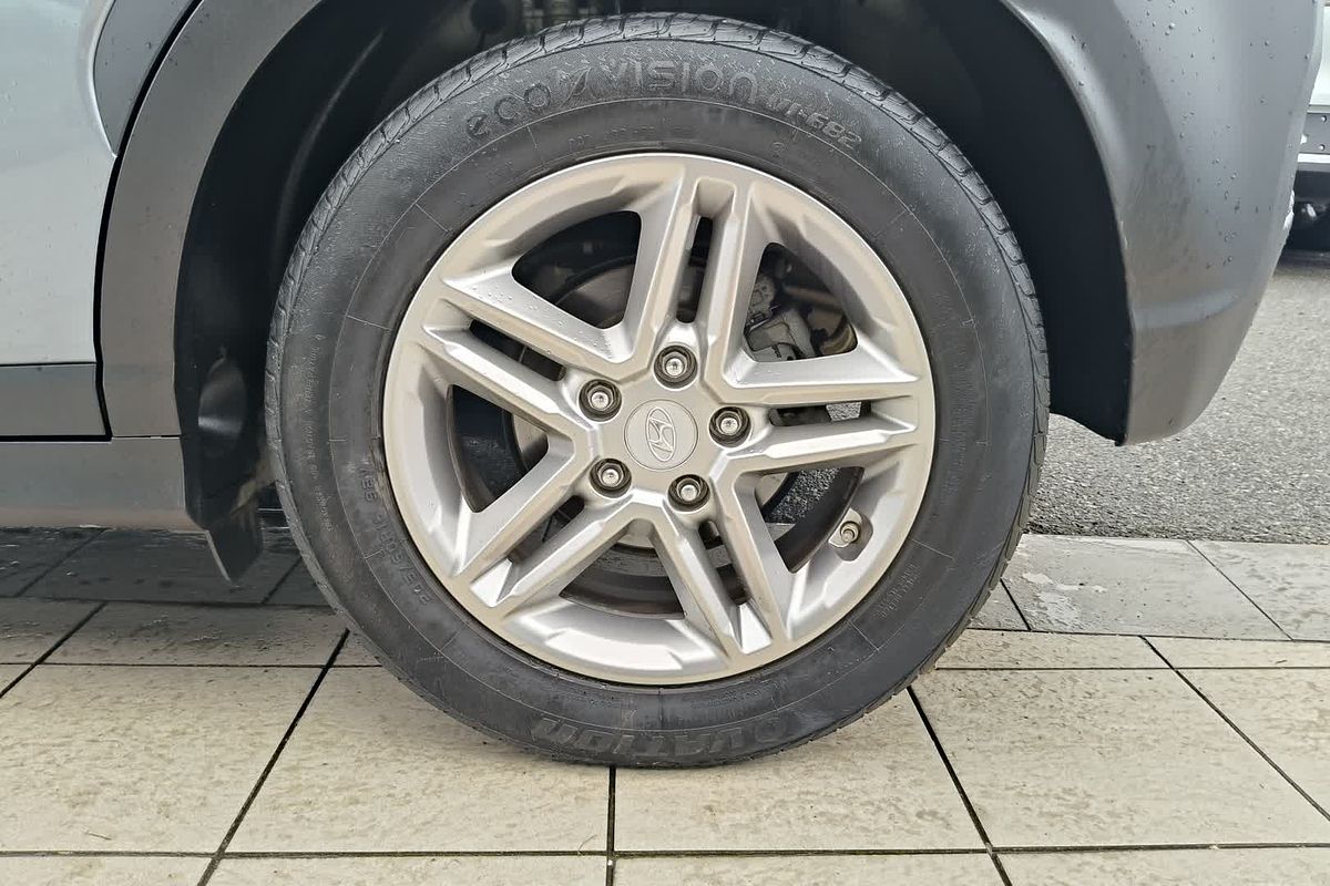 2017 Hyundai Kona Active OS