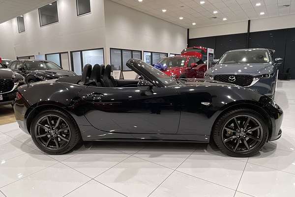 2015 Mazda MX-5 ND