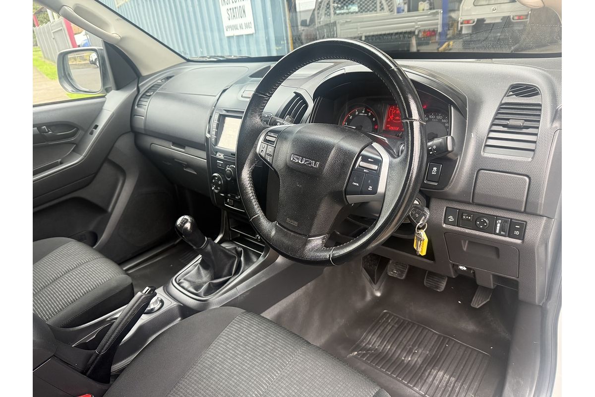 2018 Isuzu D-MAX SX 4X4