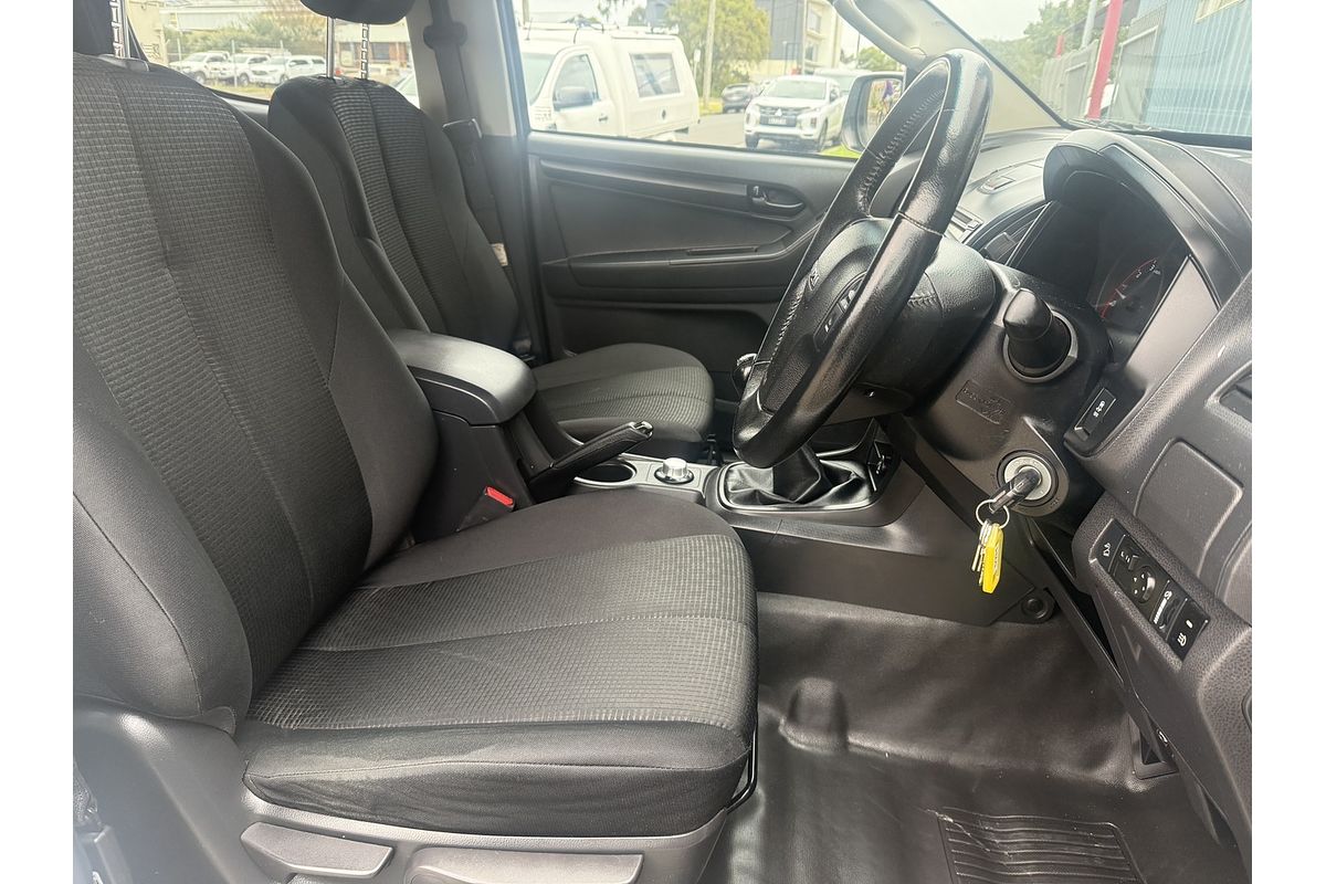 2018 Isuzu D-MAX SX 4X4