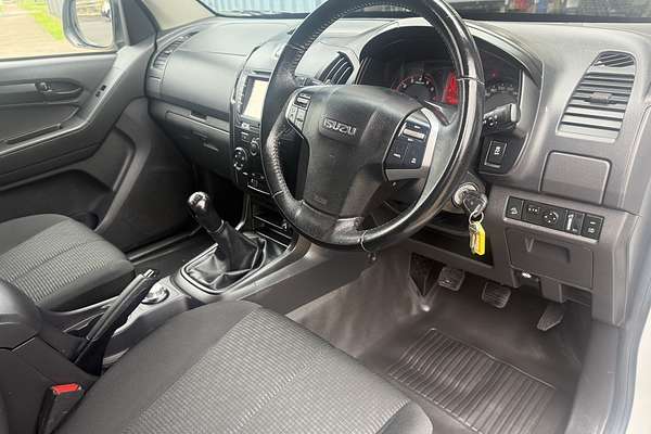2018 Isuzu D-MAX SX 4X4