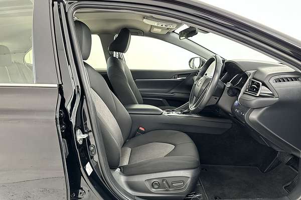 2024 Toyota Camry Ascent Sport AXVH80R