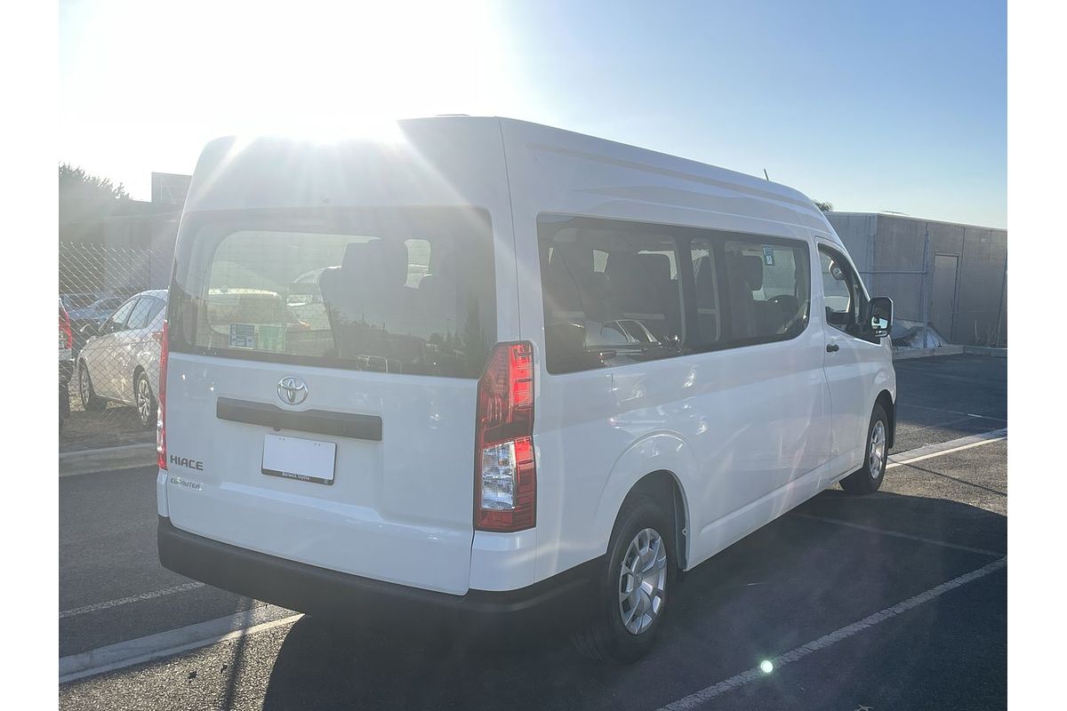 2025 Toyota Hiace Commuter GDH322R