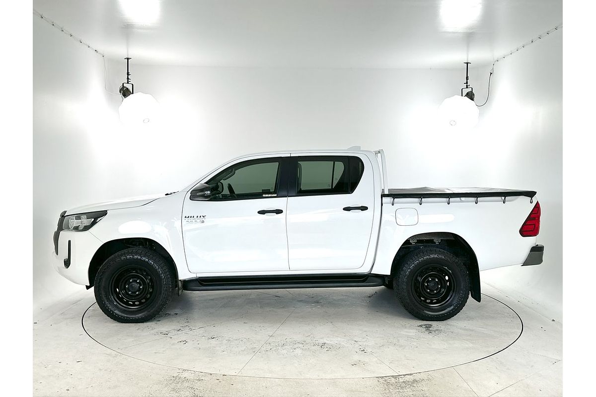 2022 Toyota Hilux SR GUN126R