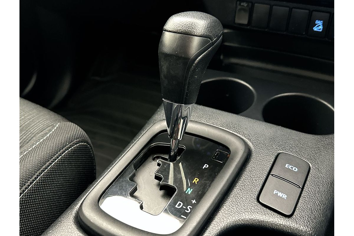 2022 Toyota Hilux SR GUN126R