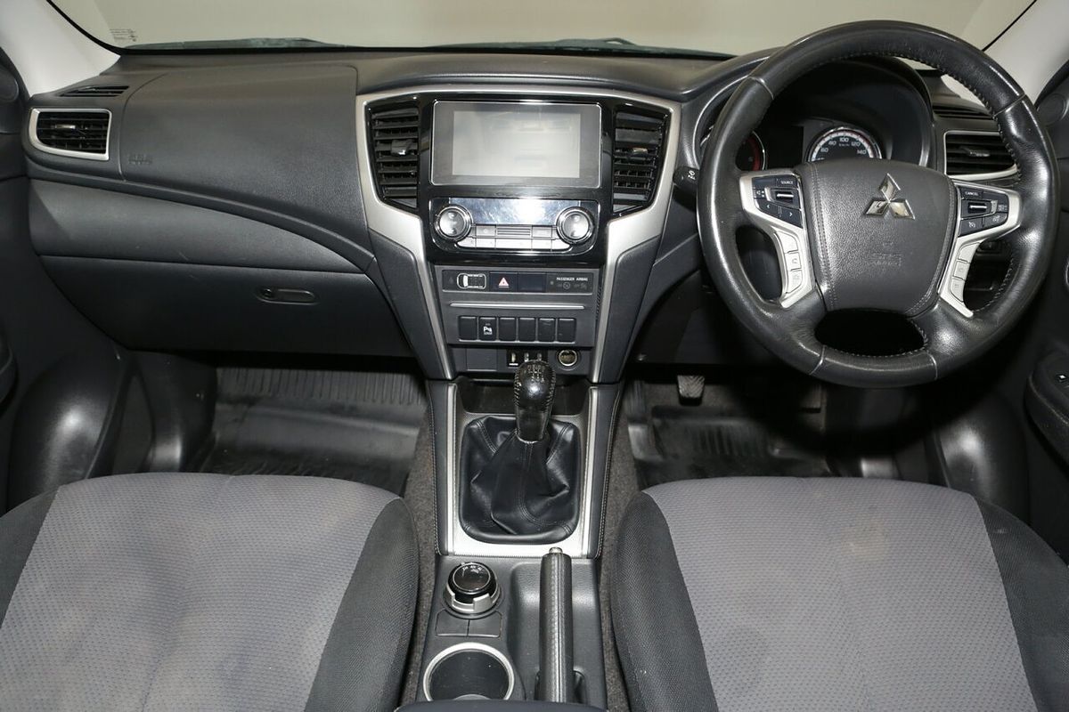 2020 Mitsubishi Triton GLX-R MR 4X4