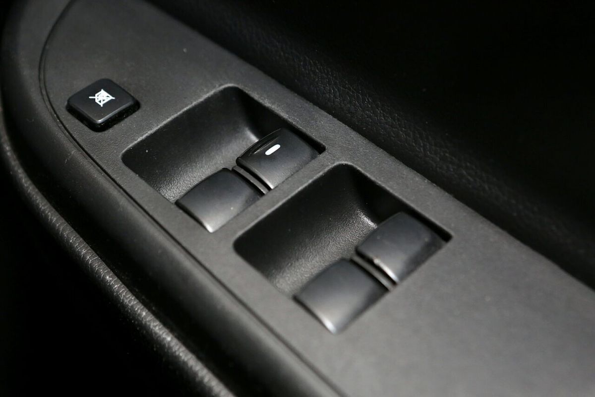 2020 Mitsubishi Triton GLX-R MR 4X4