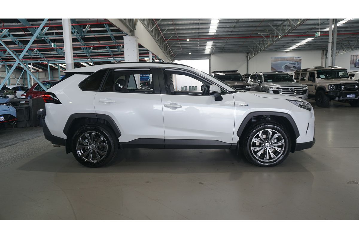 2024 Toyota RAV4 GXL AXAH52R
