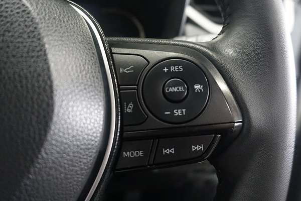 2024 Toyota RAV4 GXL AXAH52R