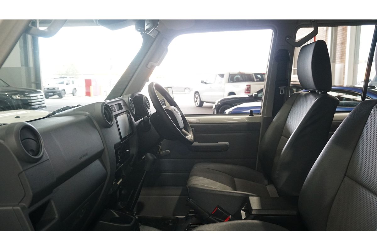 2024 Toyota Landcruiser Workmate VDJL79R 4X4