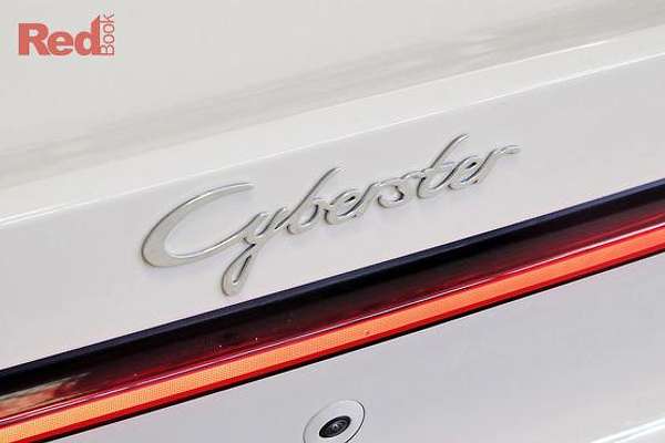2025 MG Cyberster EC32