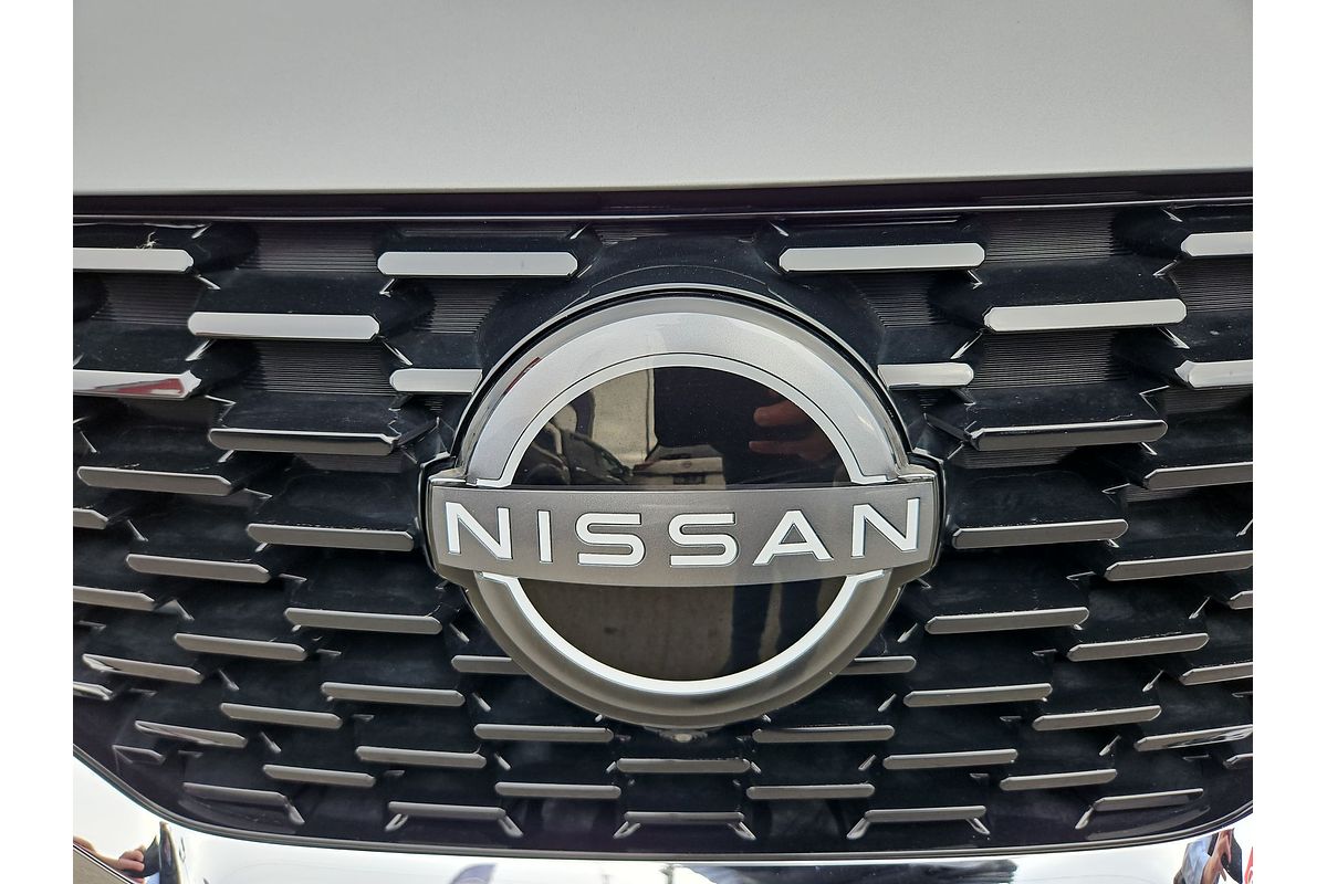 2024 Nissan QASHQAI ST+ J12