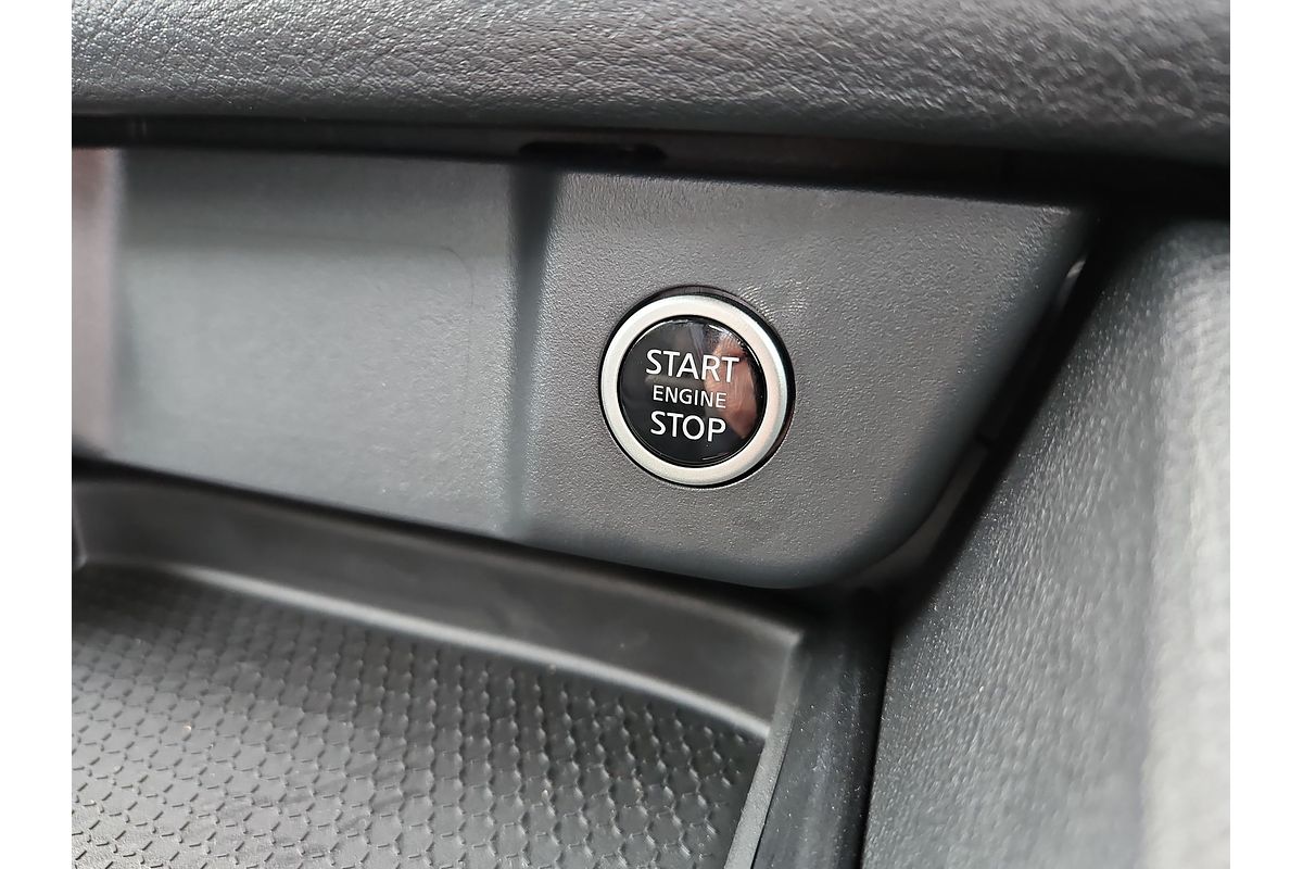 2024 Nissan QASHQAI ST+ J12