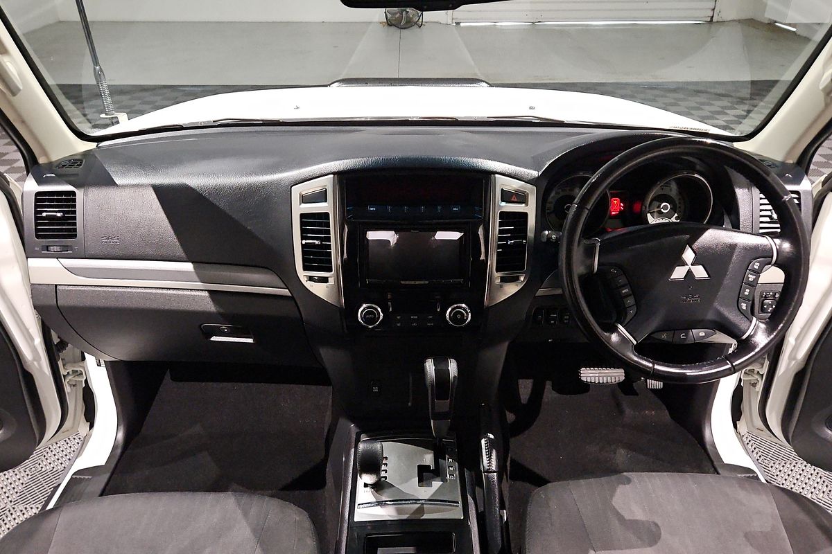 2020 Mitsubishi Pajero GLX NX