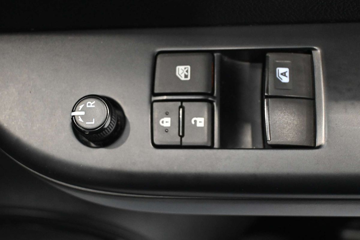 2022 Toyota Hilux Workmate TGN121R Rear Wheel Drive