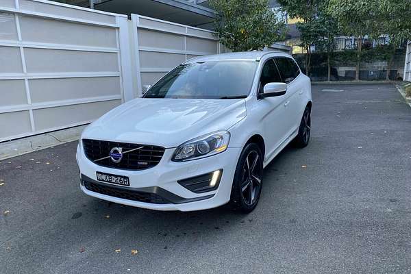 2015 Volvo XC60 T6 R-Design