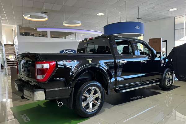 2023 Ford F-150 Lariat 4X4 SWB