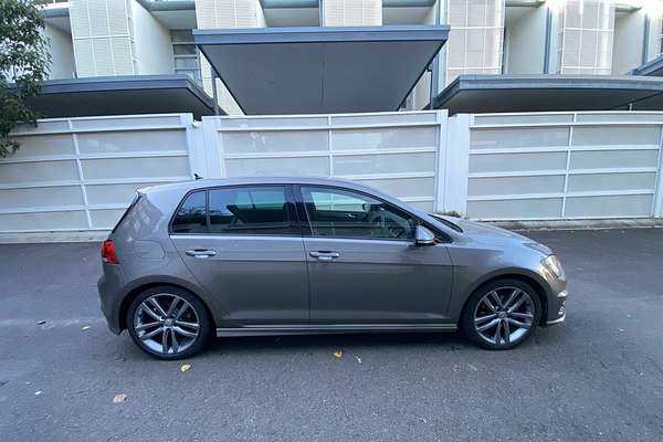 2017 Volkswagen Golf 110TDI Highline 7