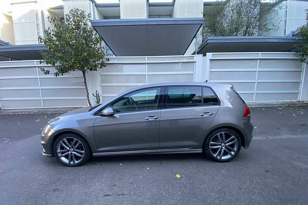 2017 Volkswagen Golf 110TDI Highline 7