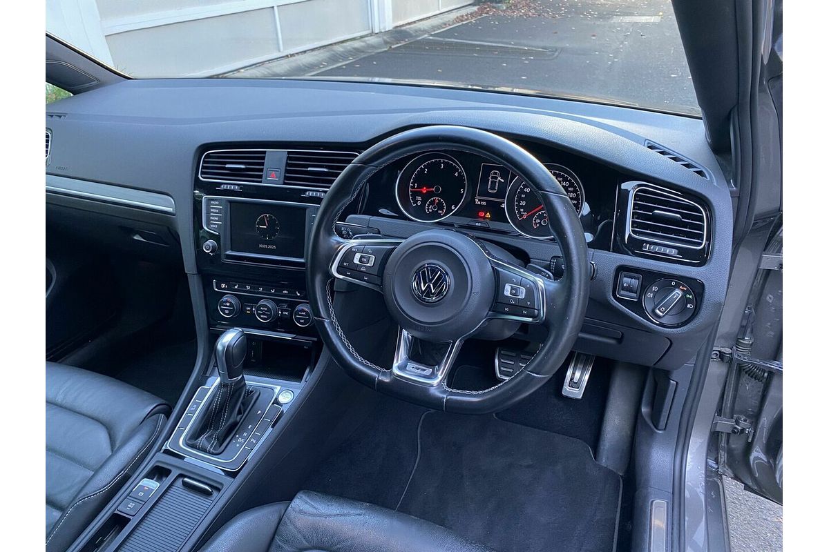 2017 Volkswagen Golf 110TDI Highline 7