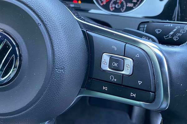 2017 Volkswagen Golf 110TDI Highline 7