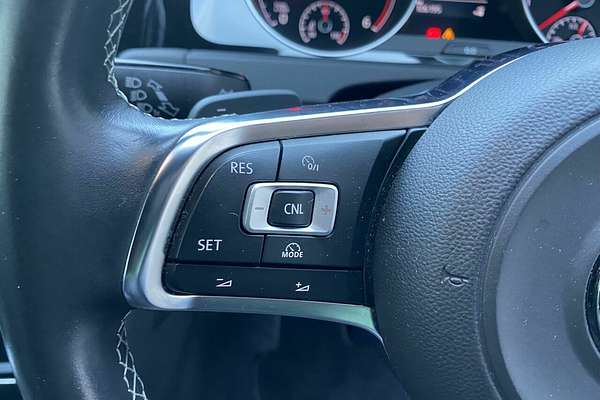2017 Volkswagen Golf 110TDI Highline 7