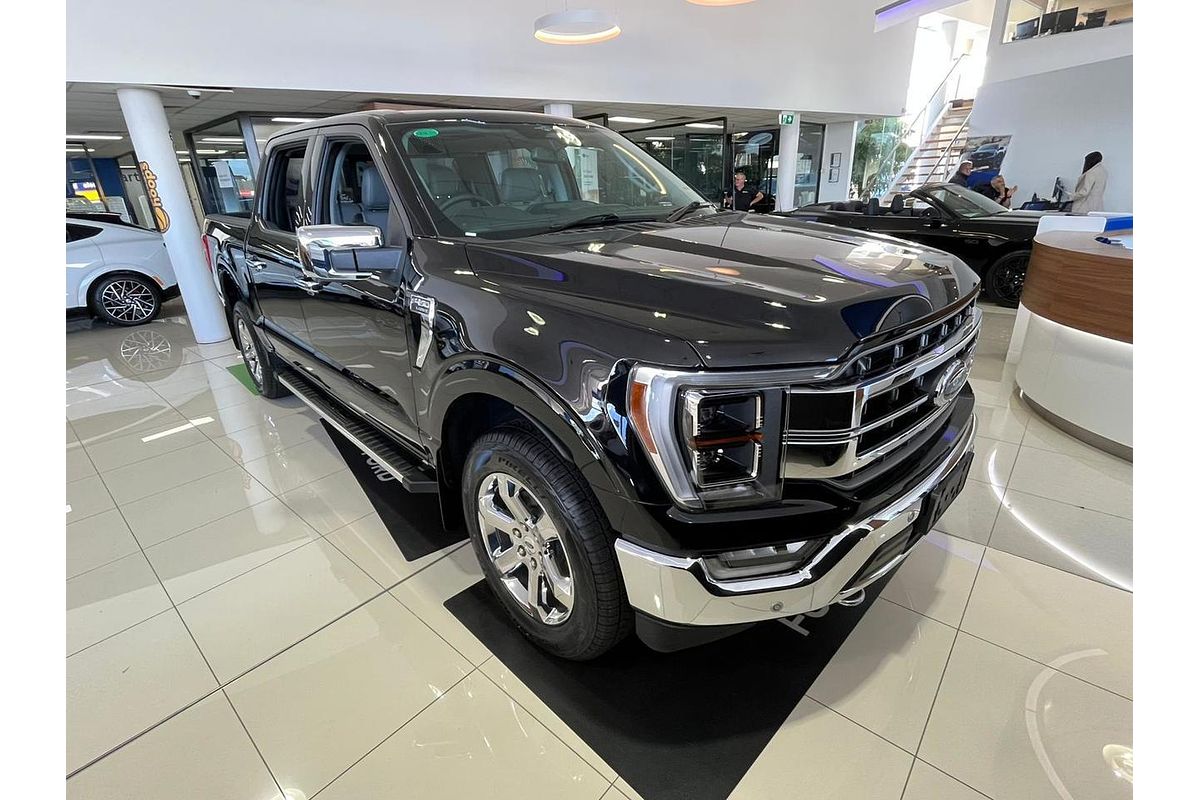 2023 Ford F-150 Lariat 4X4 SWB