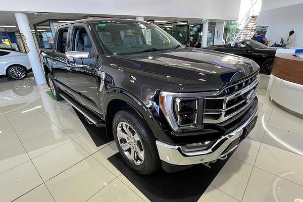 2023 Ford F-150 Lariat 4X4 SWB