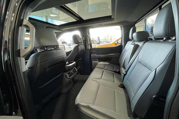2023 Ford F-150 Lariat 4X4 SWB
