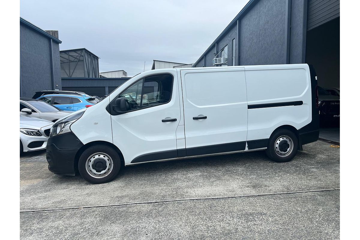2020 Mitsubishi Express GLX SN LWB